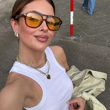 Cliente de ELIA EYEWEAR